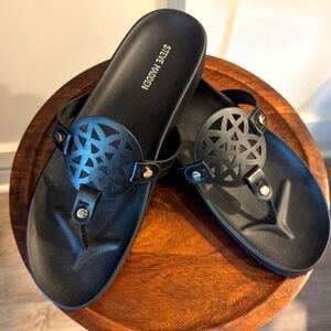 Steve Madden Emblem Sandals - black size 10